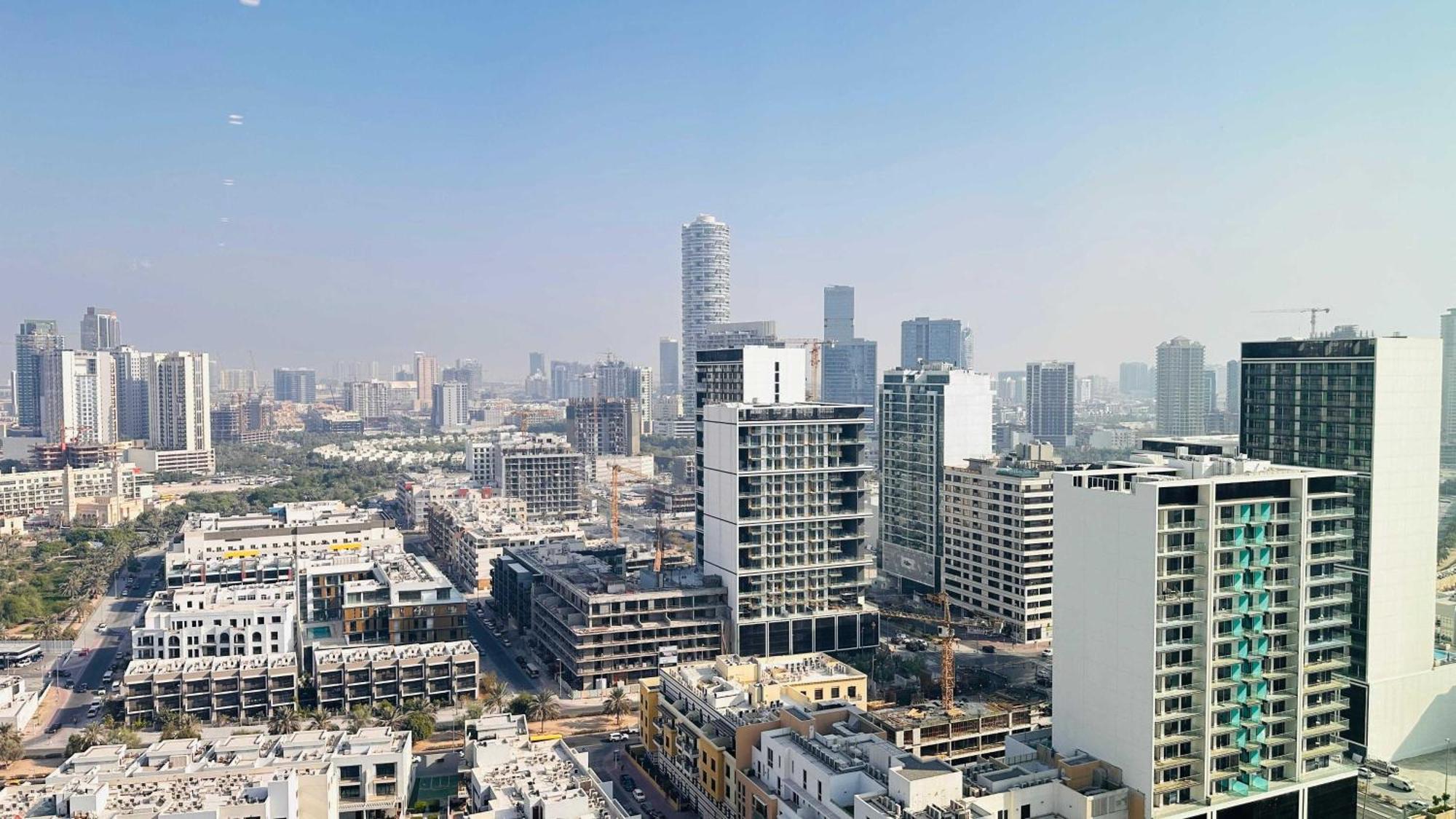 Apartment Oyo 1387 Premium 1bedroom Dubai