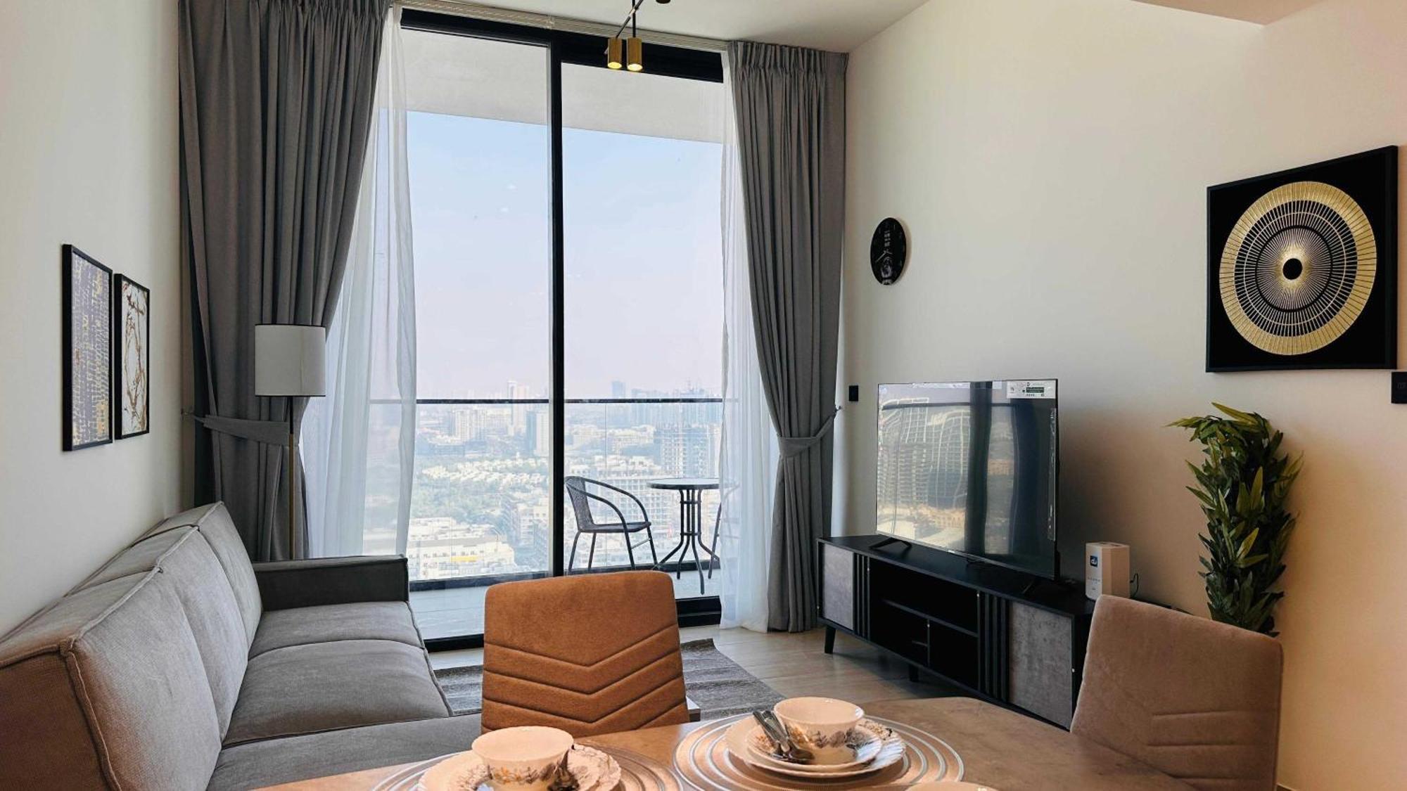 Oyo 1387 Premium 1bedroom * Dubai
